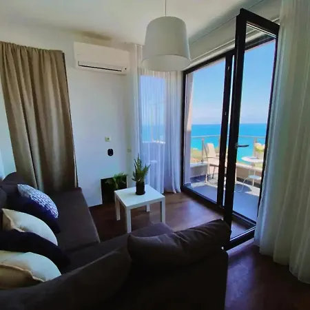 Sunrise Seaview Apartment 아파트 *